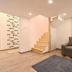 Cute Gallery Flat In Kiraly Street Budapeszt