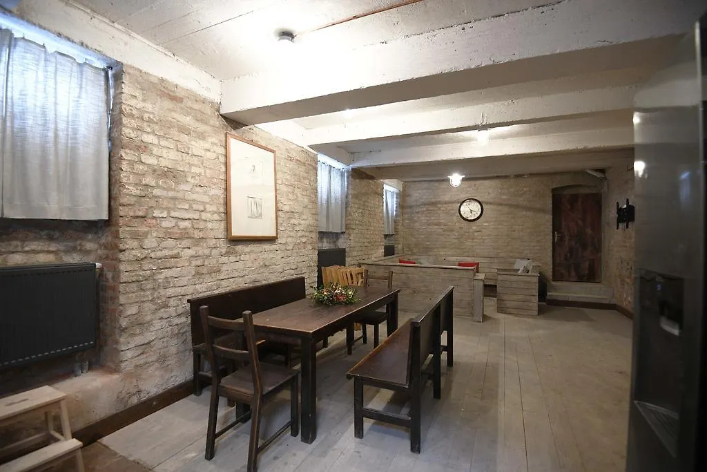 Giotto Apartments Praga