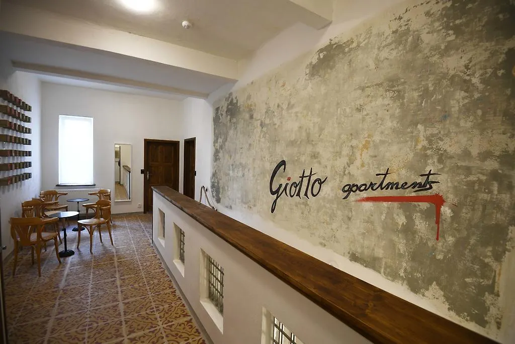 Giotto Apartments Praga 0*,